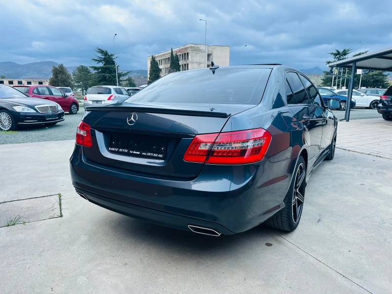 Mercedes-Benz E 350 4-matic/Distronic, снимка 5 - Автомобили и джипове - 52654427