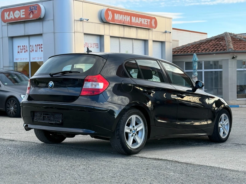 BMW 120 Auto/Navi/Recaro, снимка 7 - Автомобили и джипове - 52939175