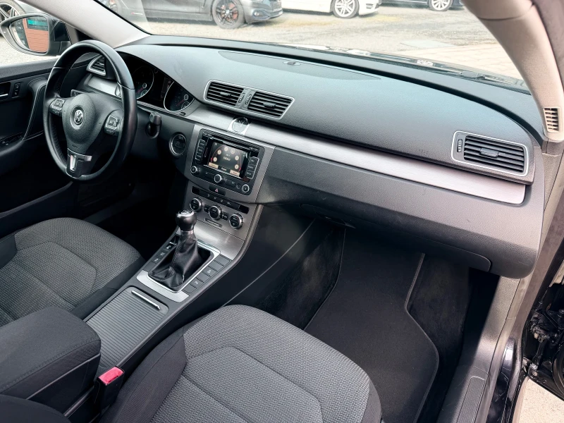 VW Passat 2.0TDI/Navi/Автопилот, снимка 15 - Автомобили и джипове - 53269554