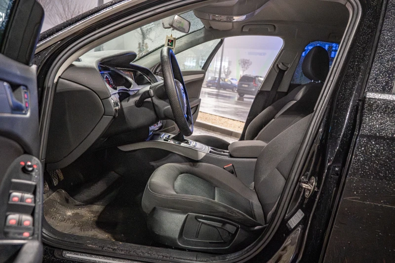 Audi A4, снимка 10 - Автомобили и джипове - 53542357