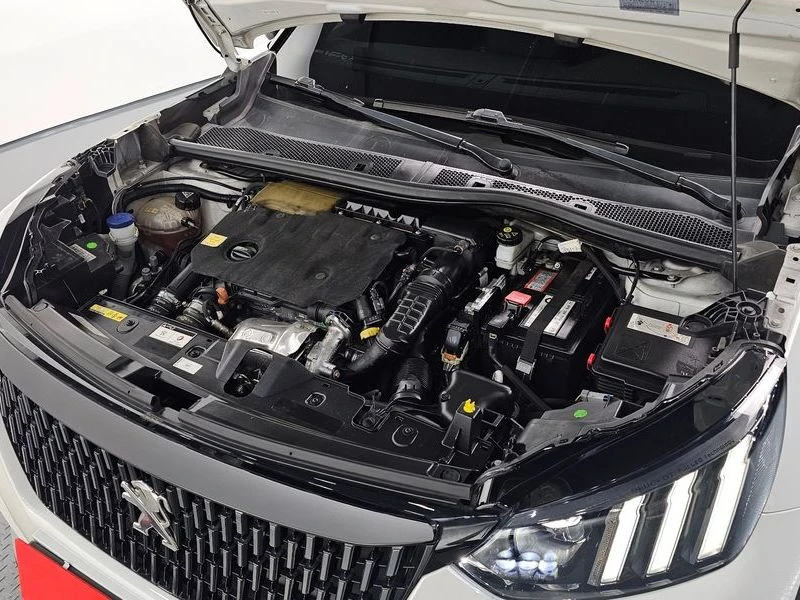 Peugeot 2008 1.5 BlueHDi GT Line| 100к.с.| ВКЛ.ТЕХНОТЕСТ, снимка 6 - Автомобили и джипове - 55123246