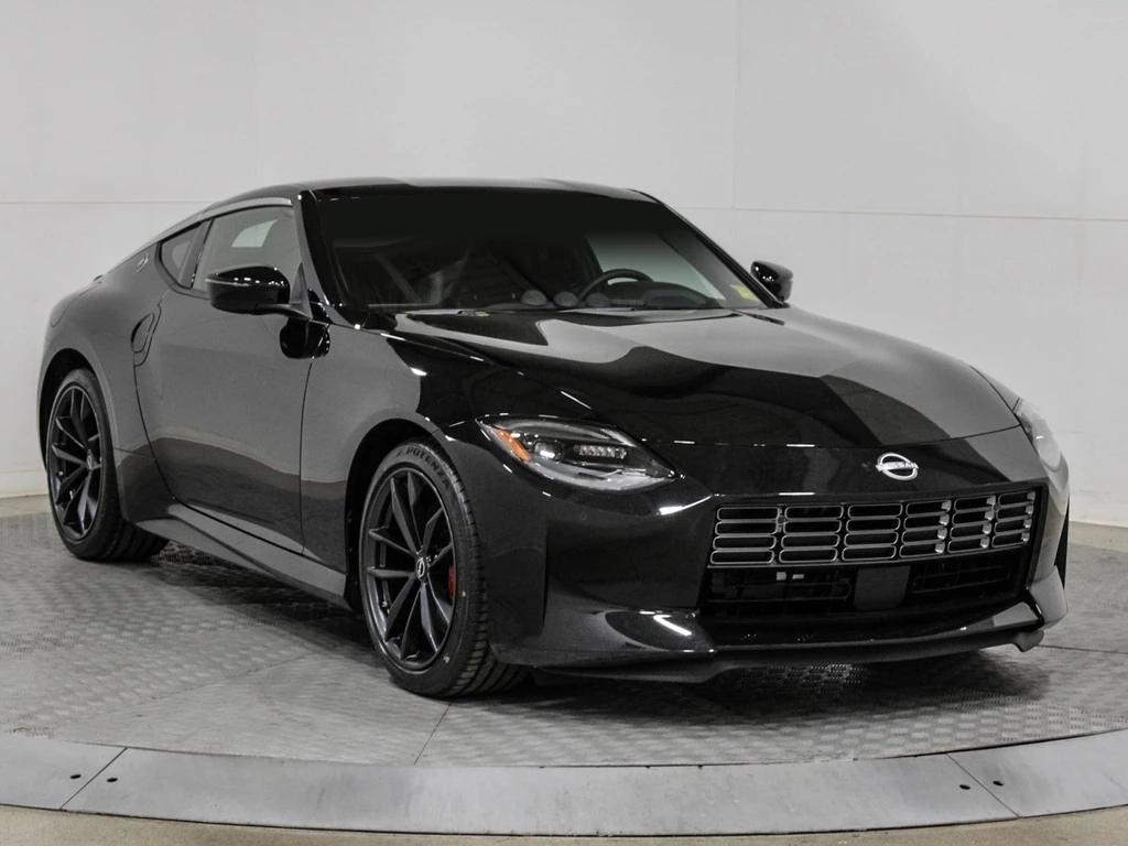 Nissan 370Z Z * * РЪЧКА * * CARFAX * * АВТО КРЕДИТ * * , снимка 1