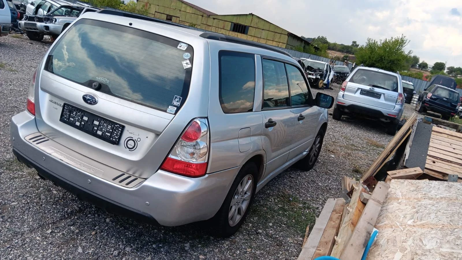 Subaru Forester 30бр.НАЛИЧНИ ЗА ЧАСТИ, снимка 4 - Автомобили и джипове - 5892831