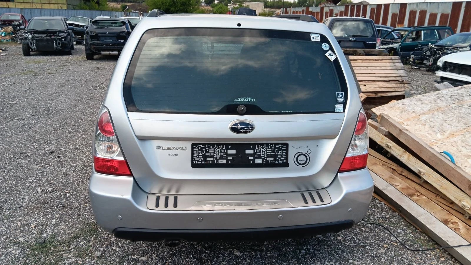 Subaru Forester 30бр.НАЛИЧНИ ЗА ЧАСТИ, снимка 6 - Автомобили и джипове - 5892831