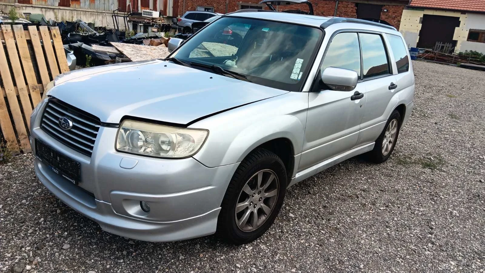 Subaru Forester 30бр.НАЛИЧНИ ЗА ЧАСТИ, снимка 2 - Автомобили и джипове - 5892831