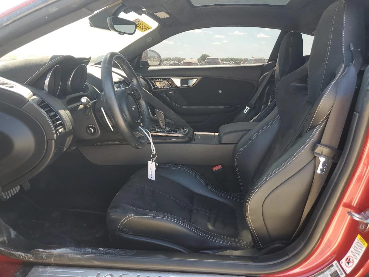 Jaguar F-Type Type-R* V8* 8ZF* KEYLESS* ПОДГРЕВ* КАМЕРИ - изображение 7