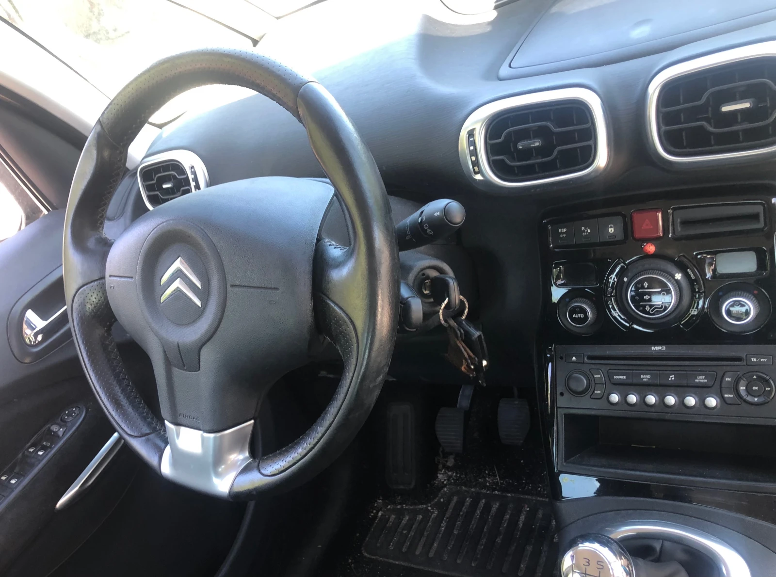 Citroen C3 Picasso 1.4 vvti - изображение 8