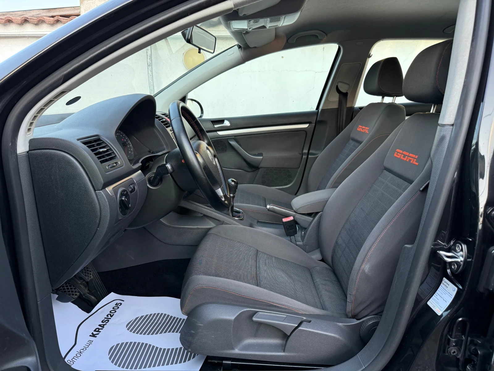 VW Golf 1.6I 102HP GOAL - изображение 7