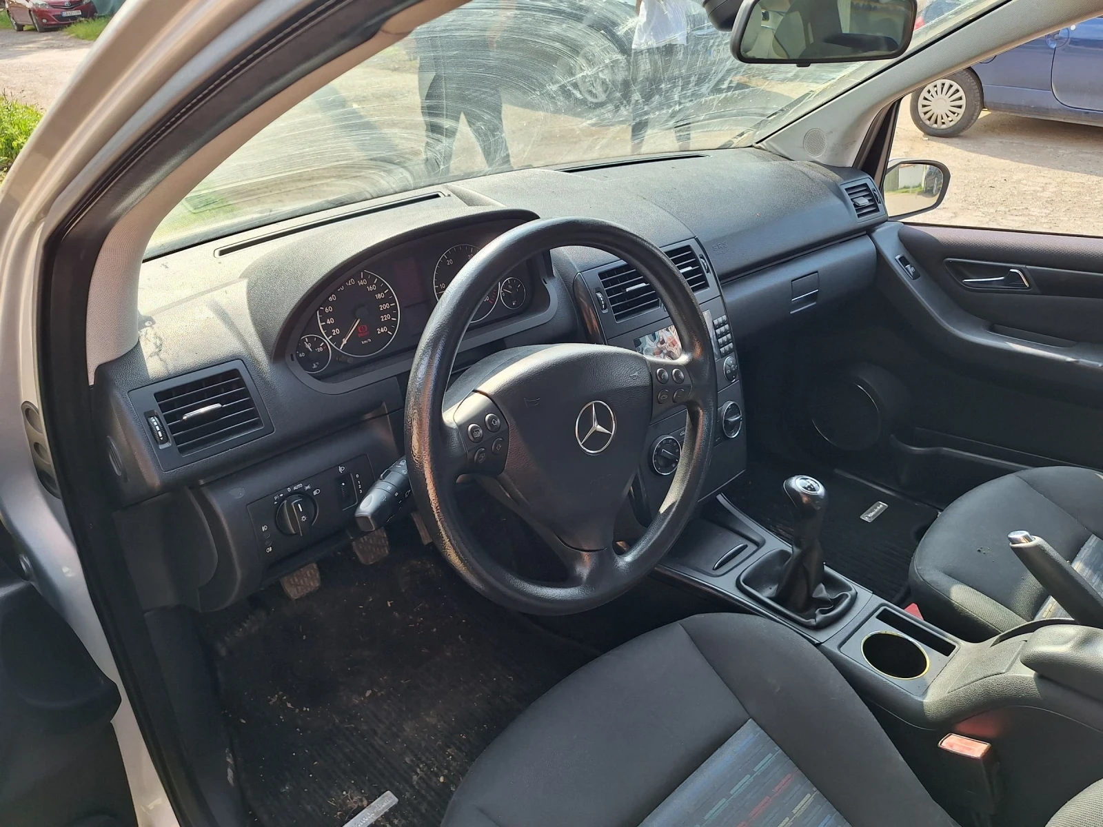 Mercedes-Benz A 170  - изображение 9