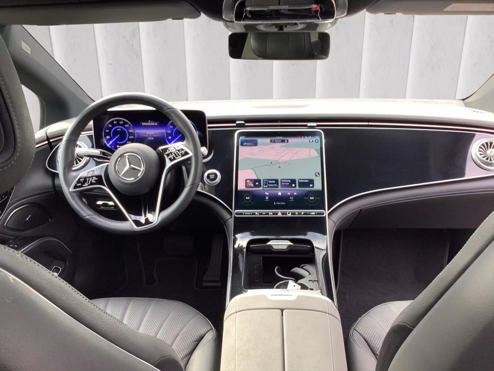 Mercedes-Benz EQS 450+ /ELECTRIC-ART/333HP/ADV.+ /AIRMATIC/PANO/613f - изображение 10