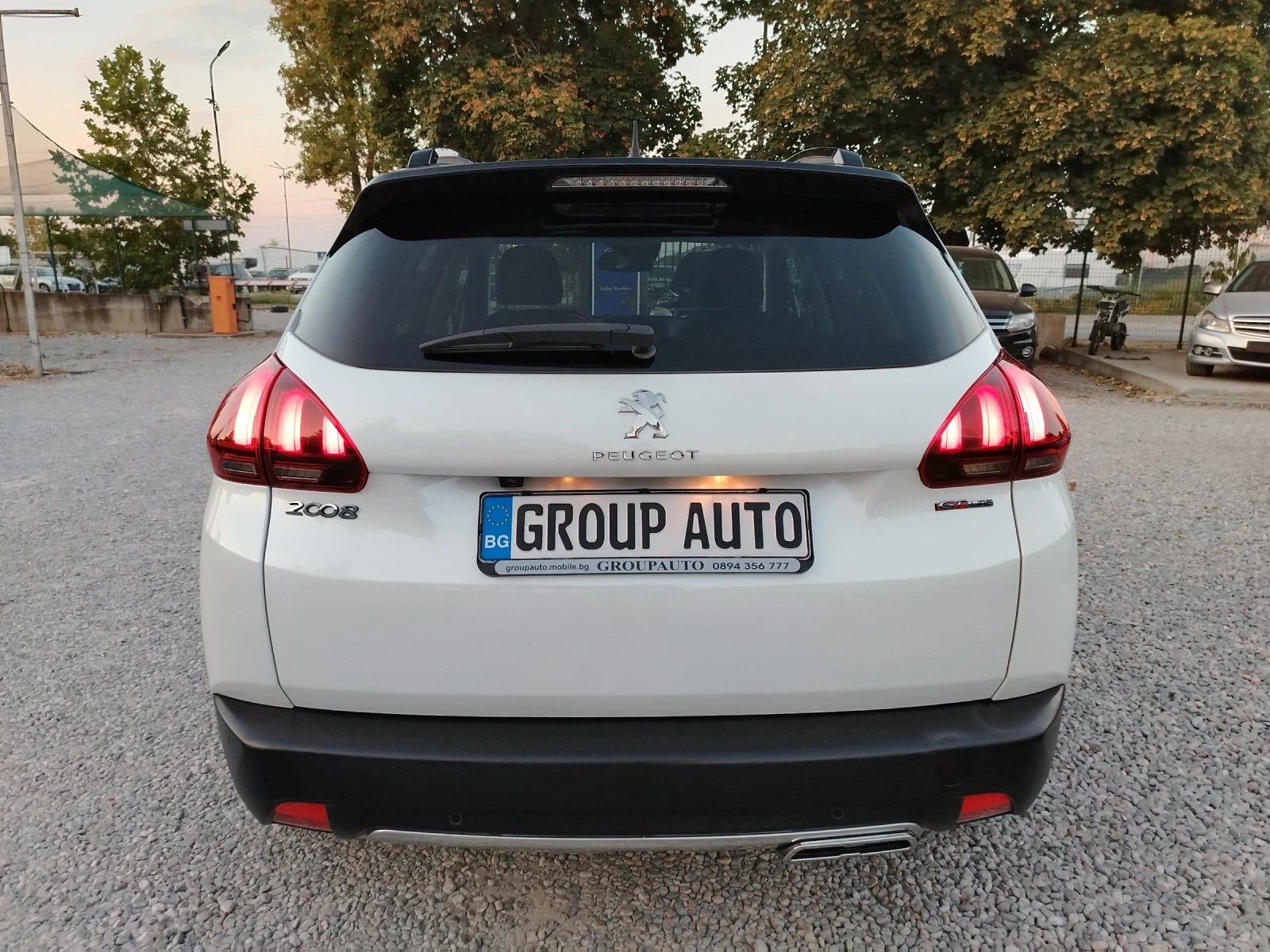 Peugeot 2008 1.2i-110к.с/АВТОМАТИК/НАВИГАЦИЯ/GT-LINE!!!  - изображение 6
