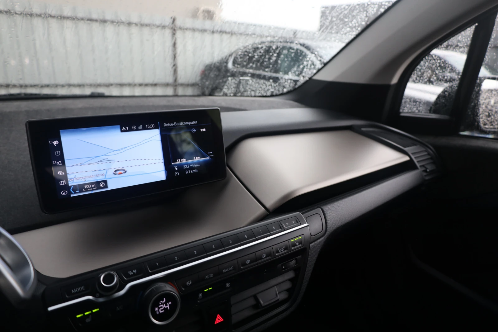 BMW i3 120Ah LED NAVI PRO SitzH KAM Wärmepumpe #iCar | Mobile.bg   14