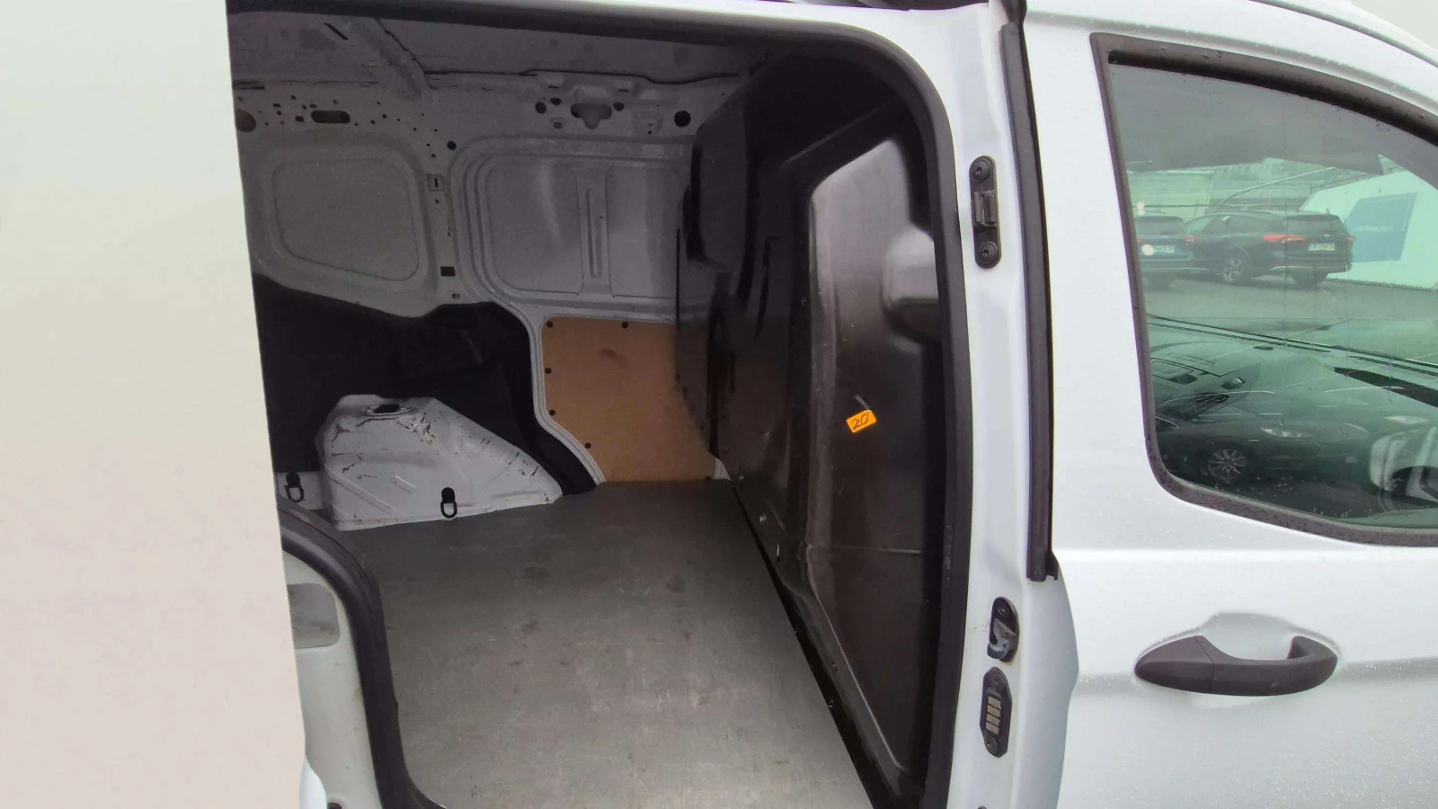 Ford Courier 1.5 TDCi | Mobile.bg — изображение 11