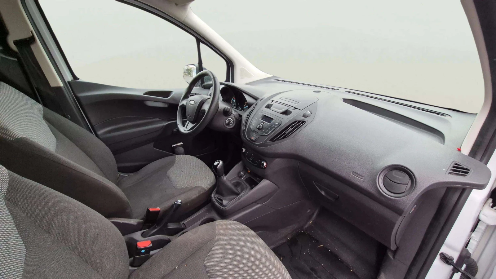 Ford Courier 1.5 TDCi | Mobile.bg — изображение 9