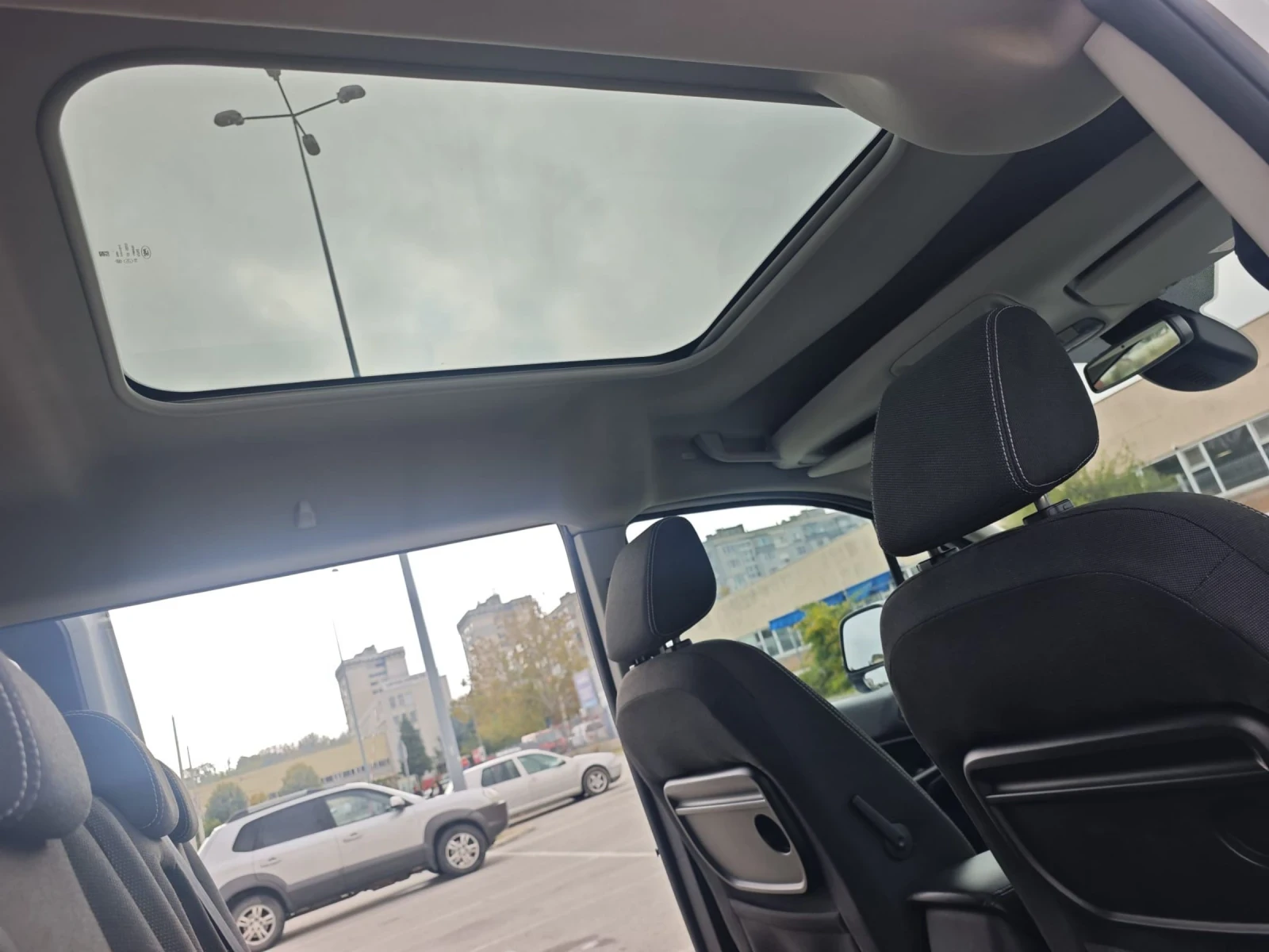 Ford Tourneo Connect         | Mobile.bg   12