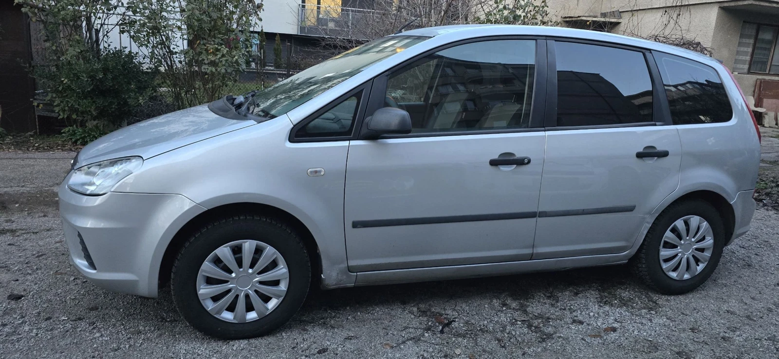Ford C-max 1.4i, Face - изображение 2