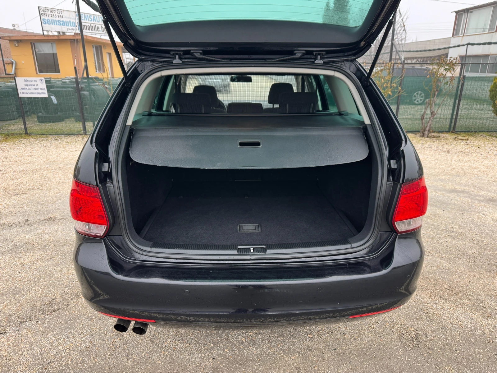 VW Golf 2.0TDI* HIGHLINE* EURO 5 ТОП състояние - изображение 7