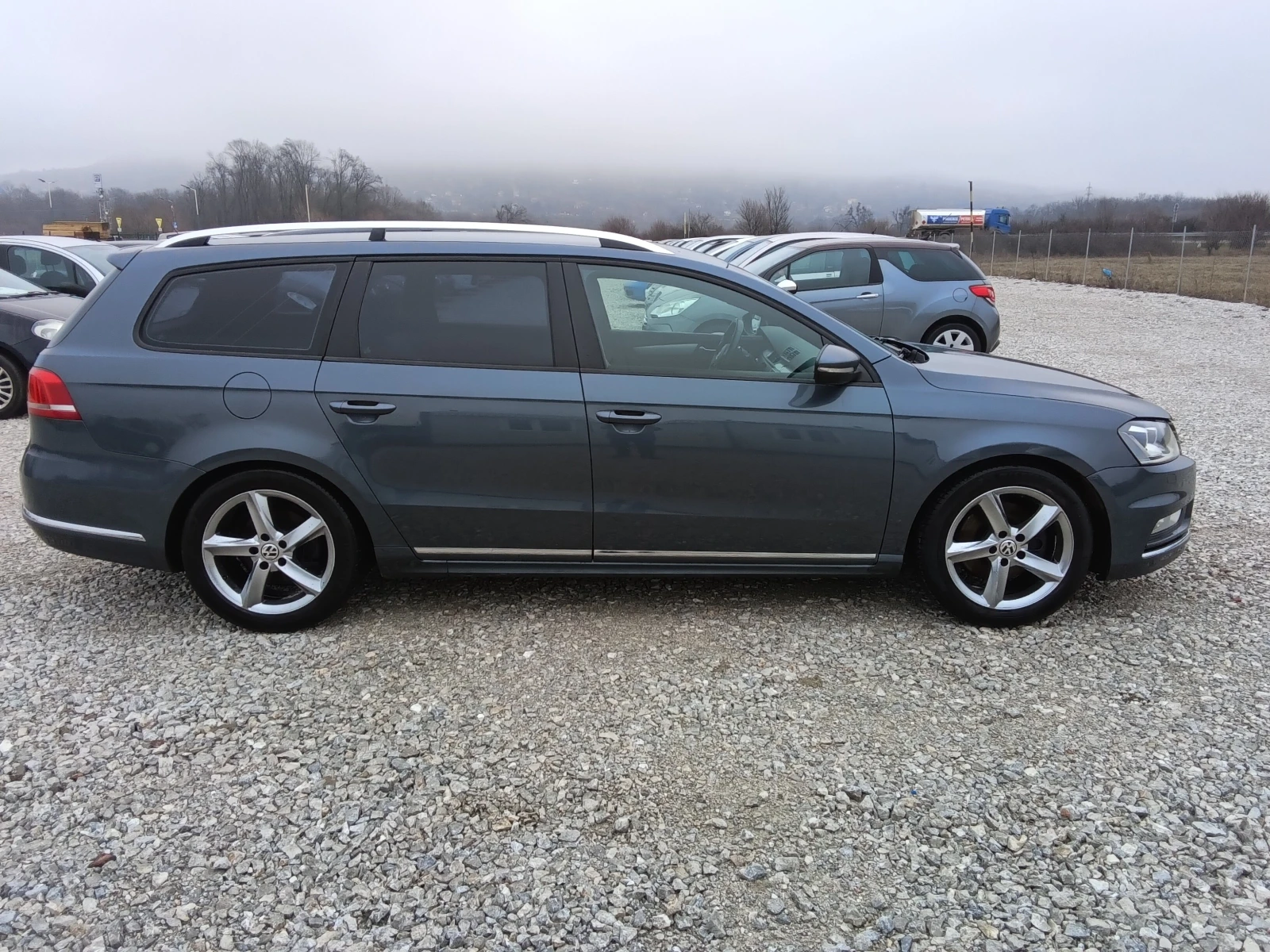 VW Passat 2.0tdi R-LINE NAVI AVTOMAT - изображение 7