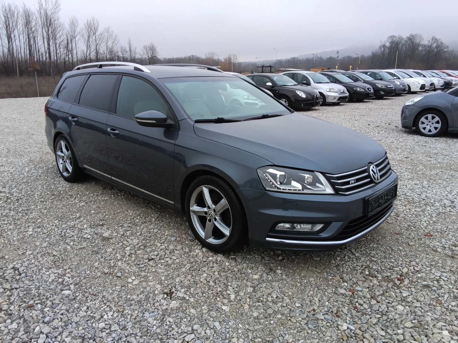 VW Passat 2.0tdi R-LINE NAVI AVTOMAT - изображение 8