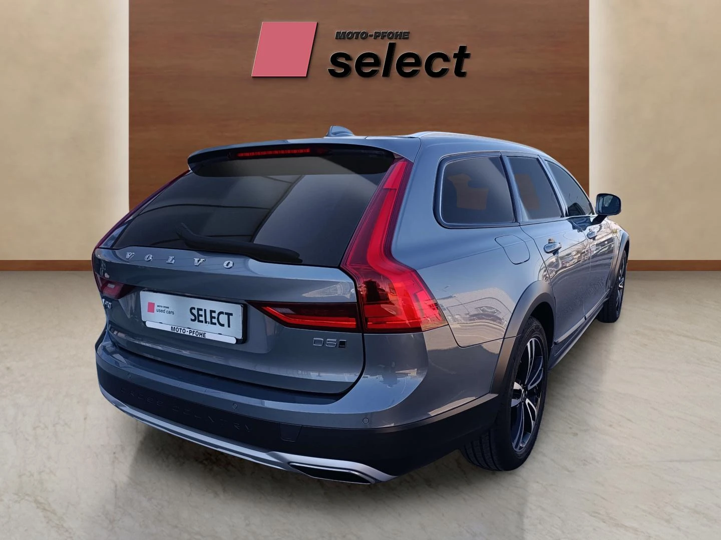 Volvo V90 Cross Country B5 (D) Mild hybrid 2.0L, снимка 5 - Автомобили и джипове - 53831509