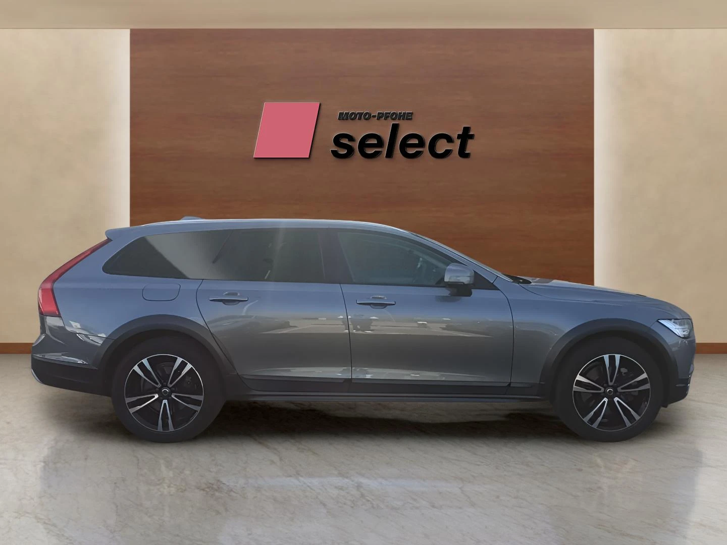 Volvo V90 Cross Country B5 (D) Mild hybrid 2.0L, снимка 4 - Автомобили и джипове - 53831509