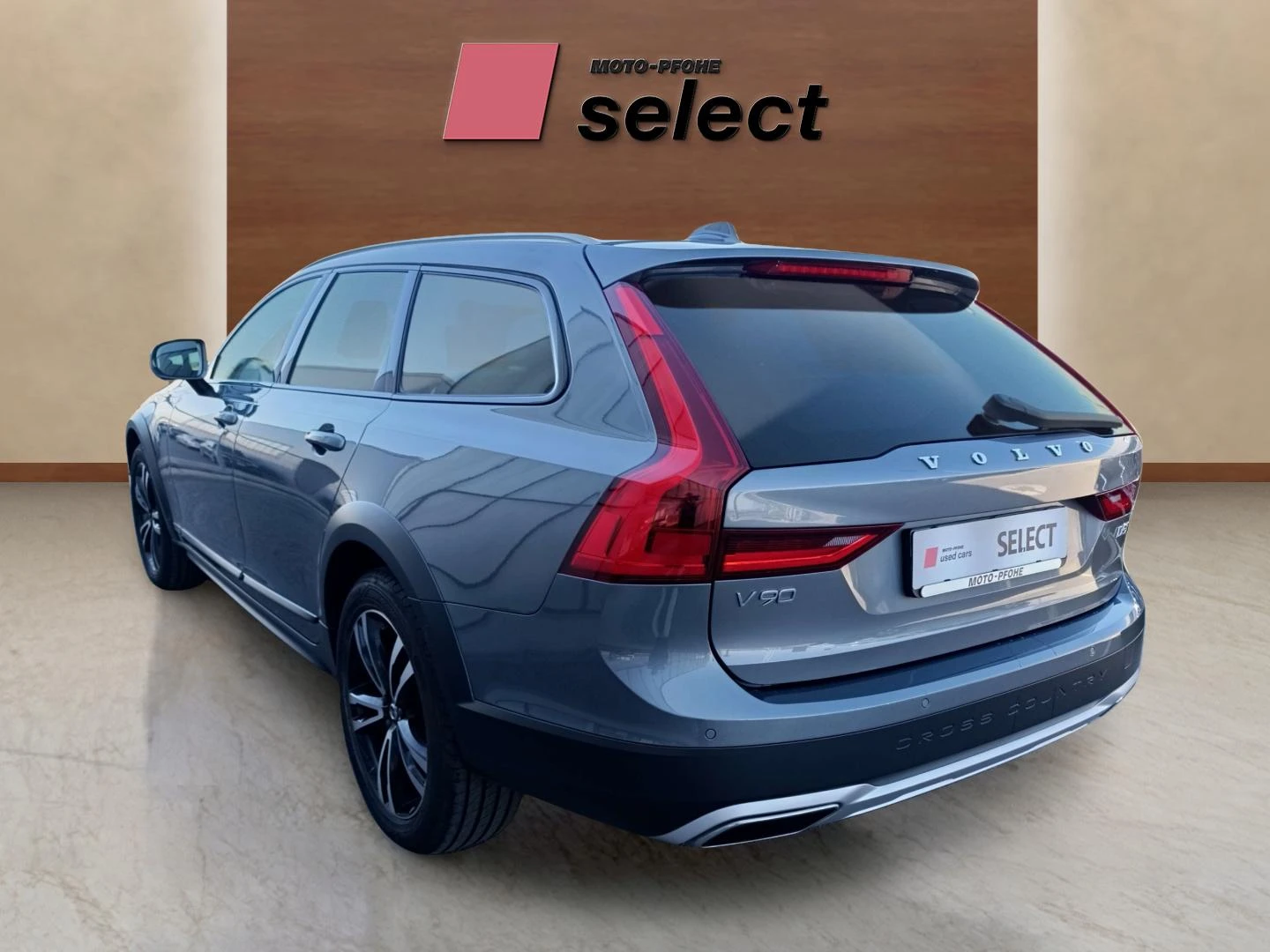 Volvo V90 Cross Country B5 (D) Mild hybrid 2.0L, снимка 7 - Автомобили и джипове - 53831509