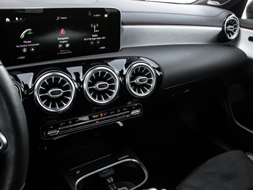 Mercedes-Benz CLA 250 * AMG Line * HeadUp * * A���������* (���� �� ��) | Mobile.bg � ����������� 11