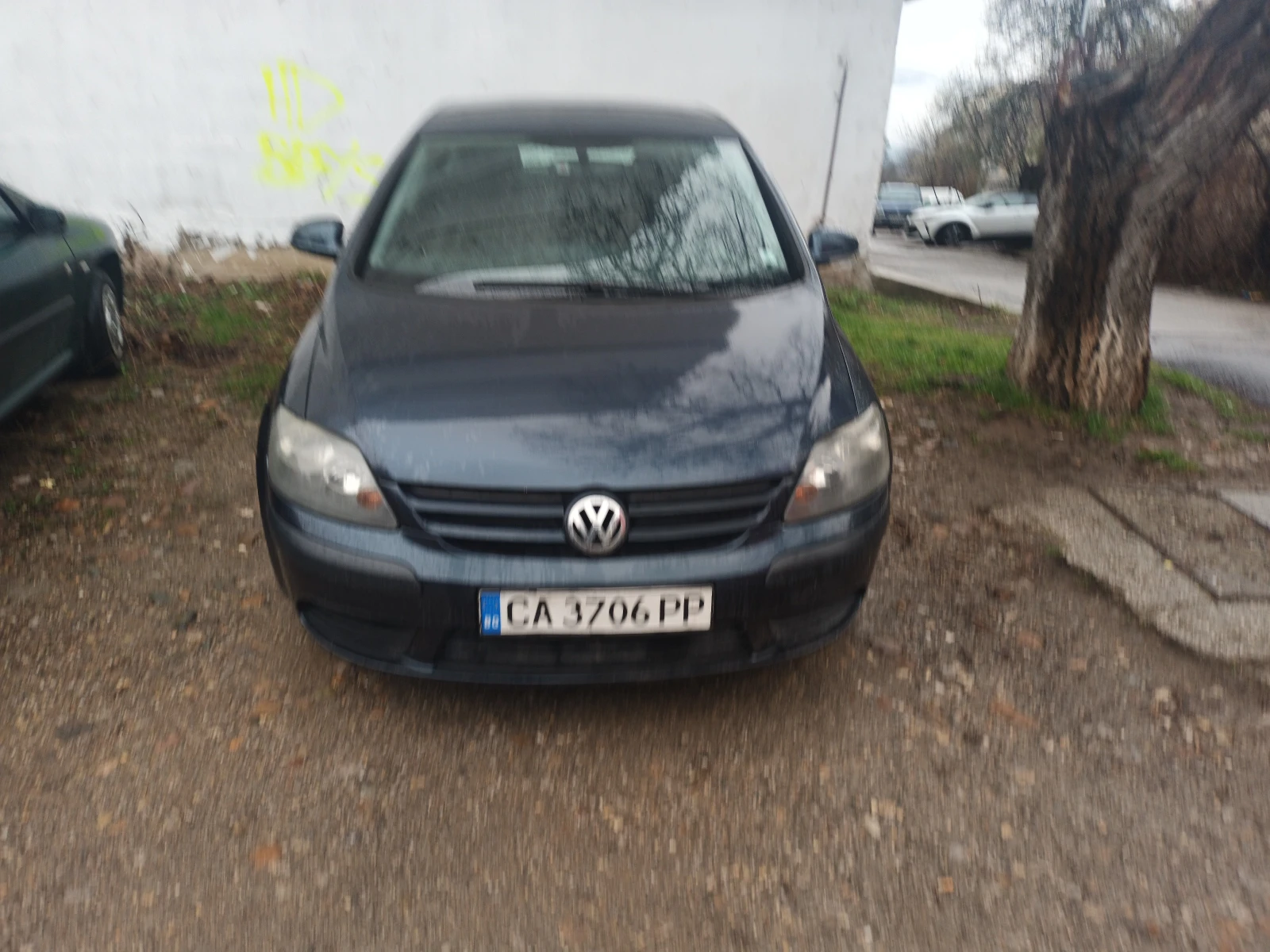 VW Golf Plus 1.6 Fsi, снимка 7 - Автомобили и джипове - 54000412