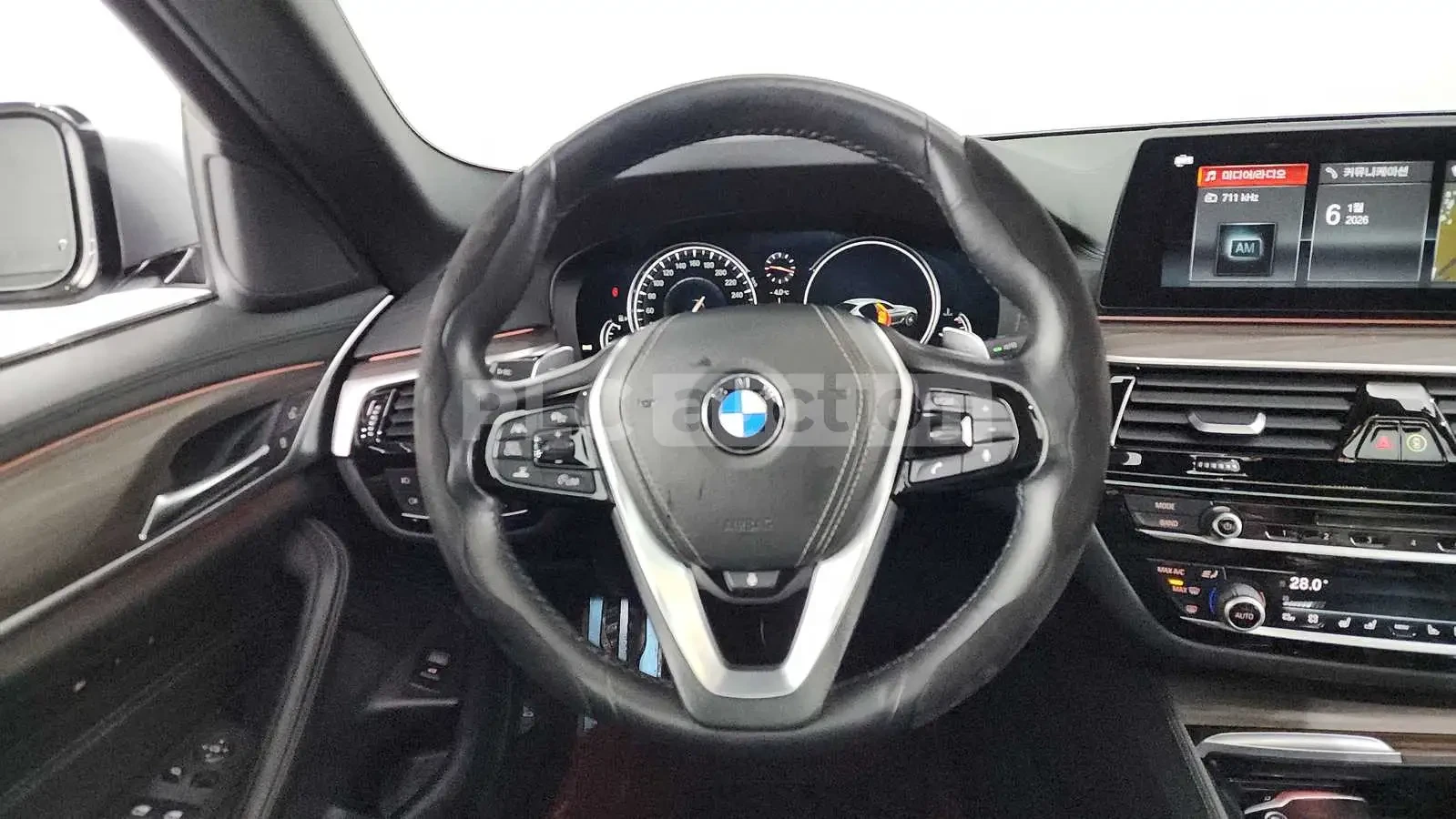 BMW 530 i* Smart Key* 360* Keyless* HeadUp*  | Mobile.bg � ����������� 7