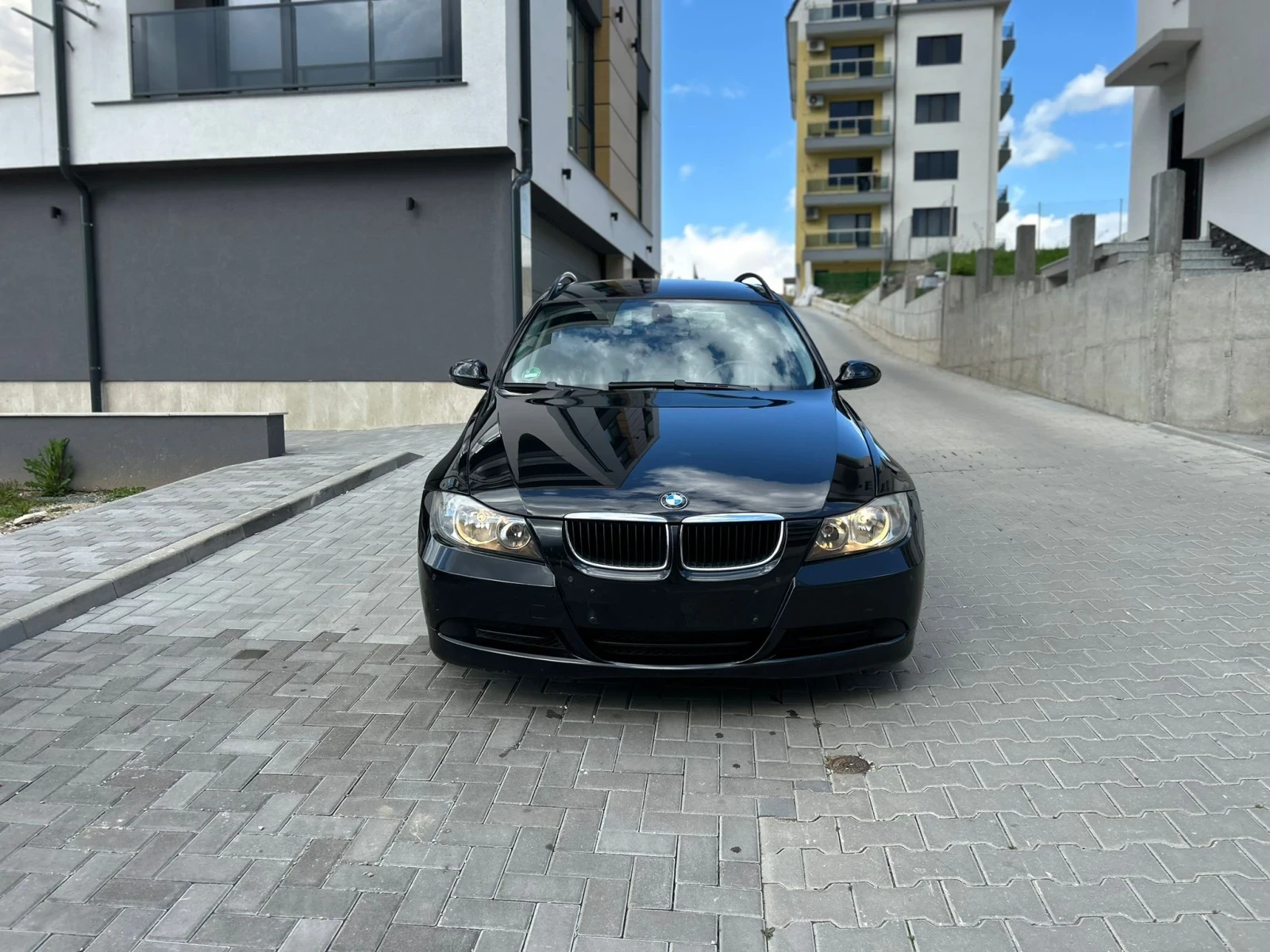 BMW 320 320d/NAVI/163ks, снимка 2 - Автомобили и джипове - 54285074