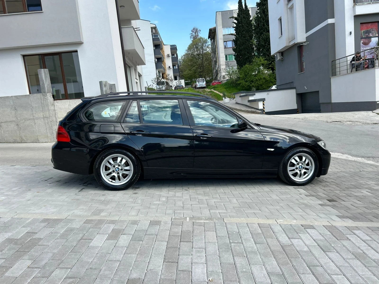 BMW 320 320d/NAVI/163ks, снимка 6 - Автомобили и джипове - 54285074