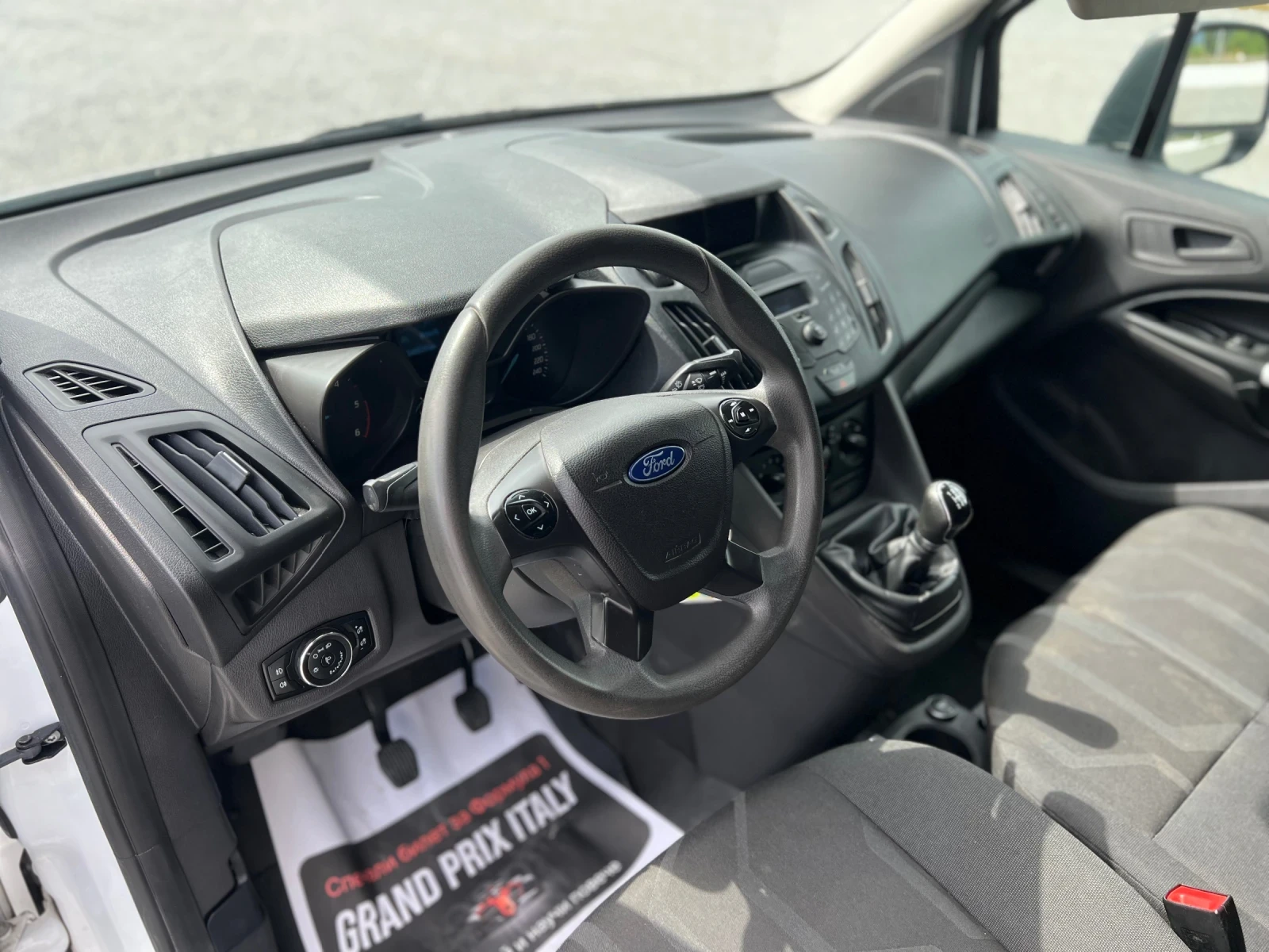 Ford Connect 3 МЕСТА, 140ккм, снимка 9 - Автомобили и джипове - 54760020