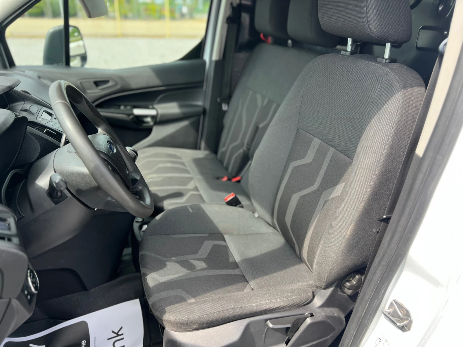 Ford Connect 3 МЕСТА, 140ккм, снимка 8 - Автомобили и джипове - 54760020