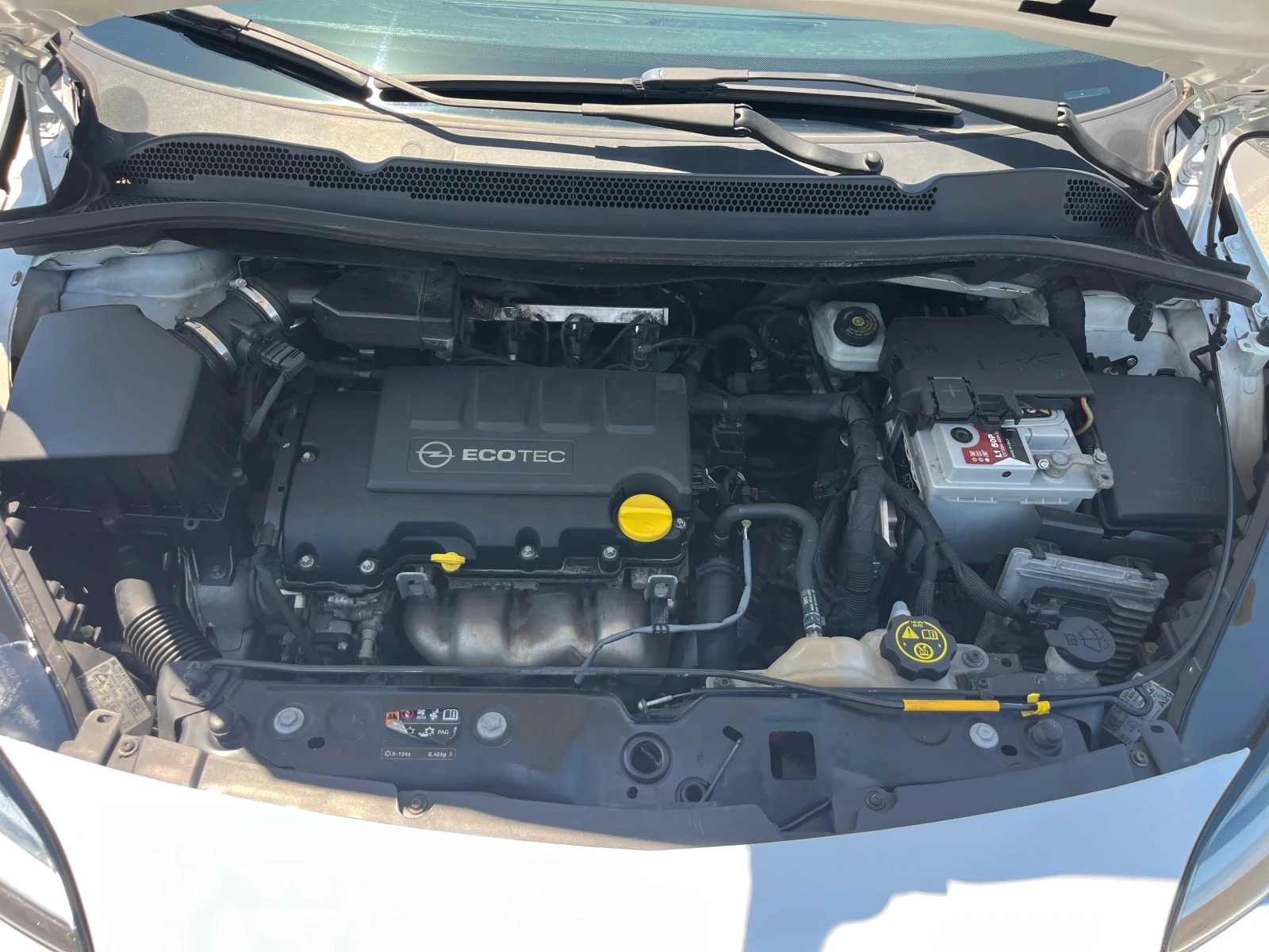 Opel Corsa 1.4 Gpl, снимка 15 - Автомобили и джипове - 54804759