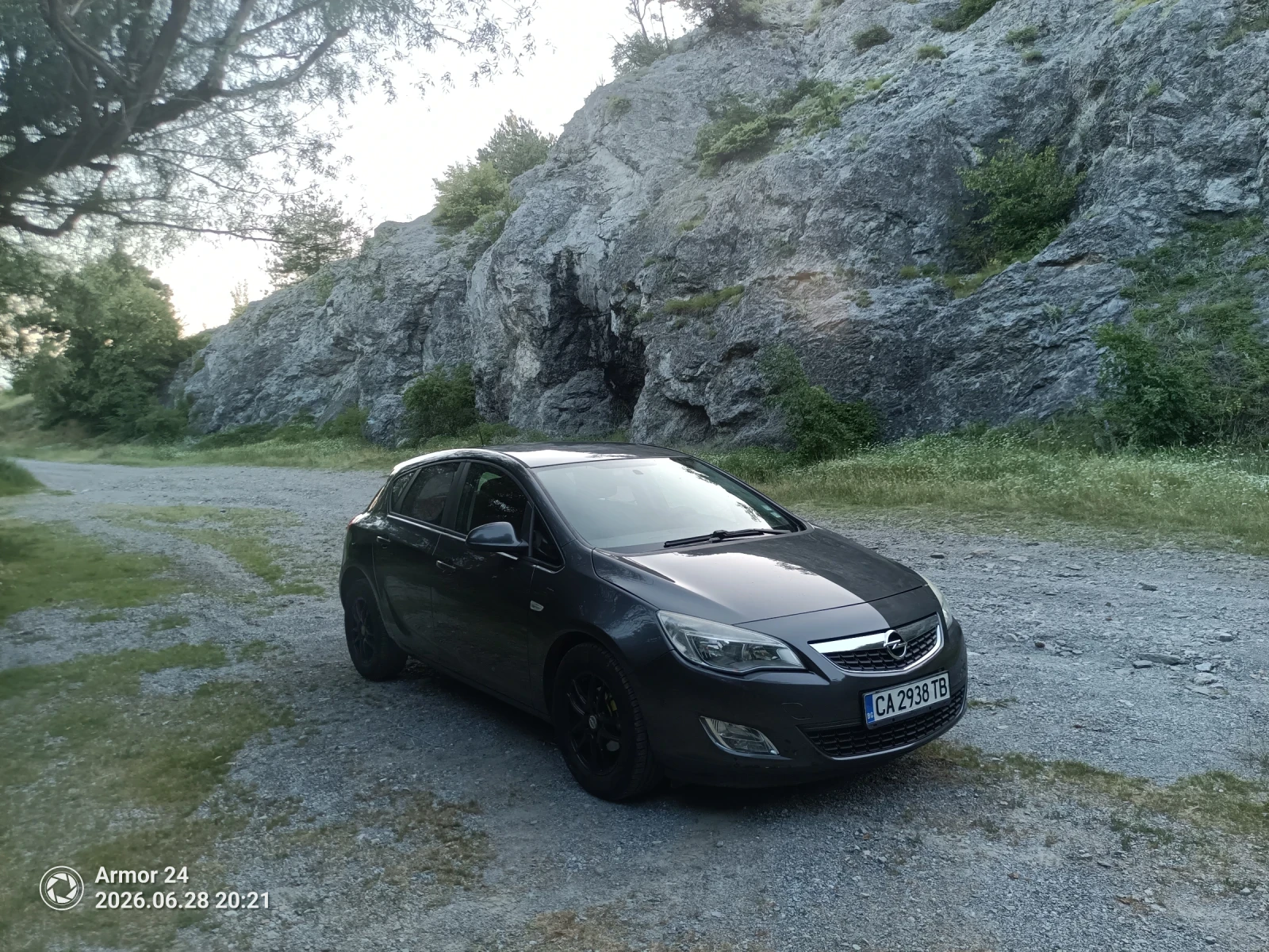 Opel Astra, снимка 6 - Автомобили и джипове - 55103902