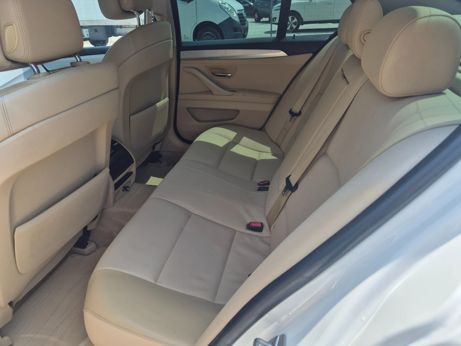 BMW 525 Automatic Navi, снимка 9 - Автомобили и джипове - 55136096