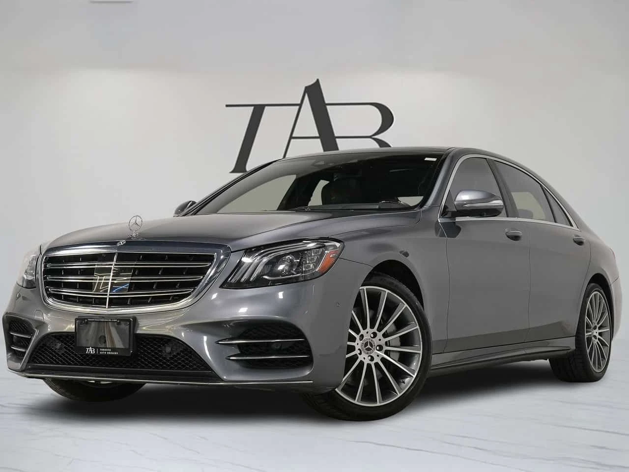 Mercedes-Benz 560 AMG-ПАКЕТ| МАСAЖ| BURMESTER| HUD| ОБДУХВАНЕ| , снимка 2 - Автомобили и джипове - 55218757