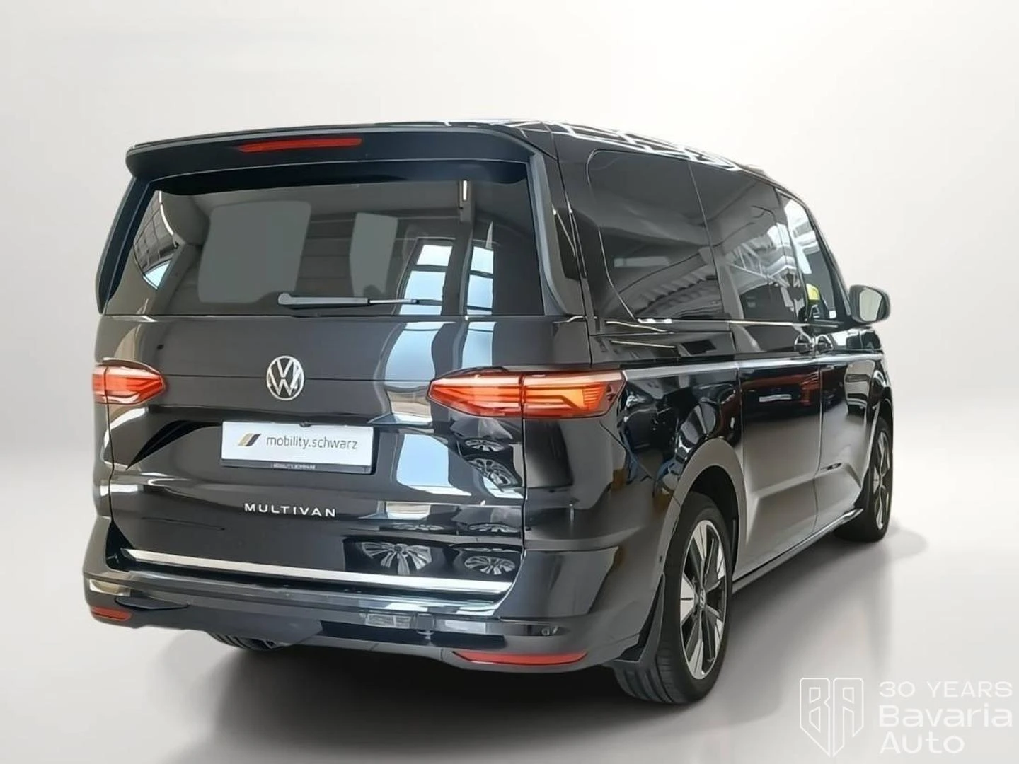 VW Multivan Style long DSG Easy Open Basic, снимка 5 - Автомобили и джипове - 55401607