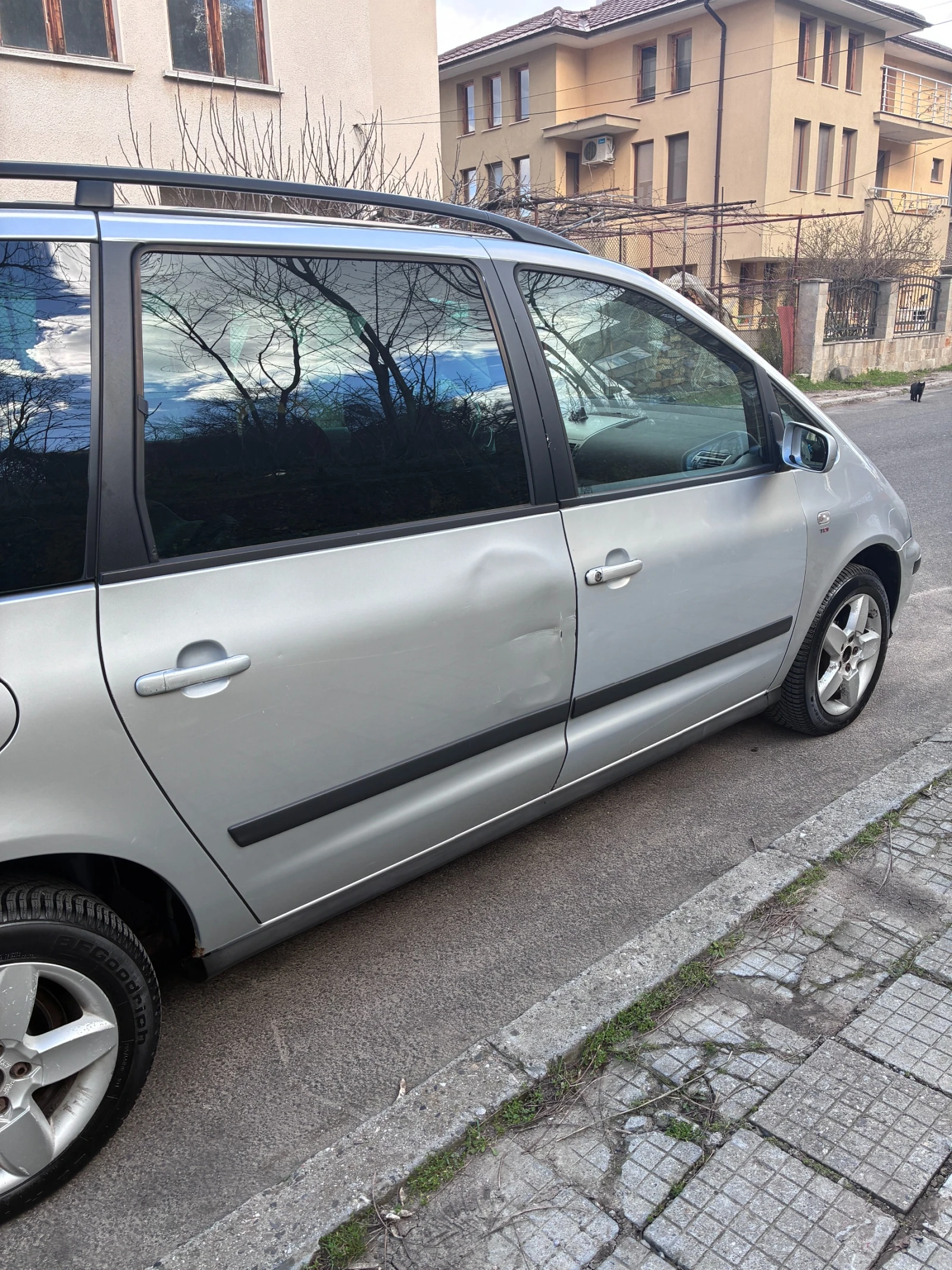 Seat Alhambra, снимка 4 - Автомобили и джипове - 55566025