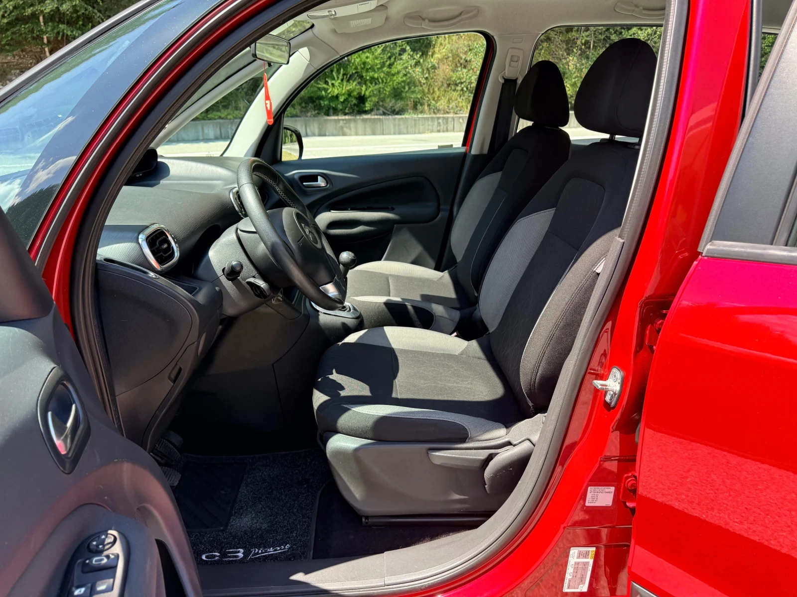 Citroen C3 Picasso 1.6HDI* FACE* EXCLUSIVE&LIMITED* Bluetooth* Темпом, снимка 8 - Автомобили и джипове - 55710765