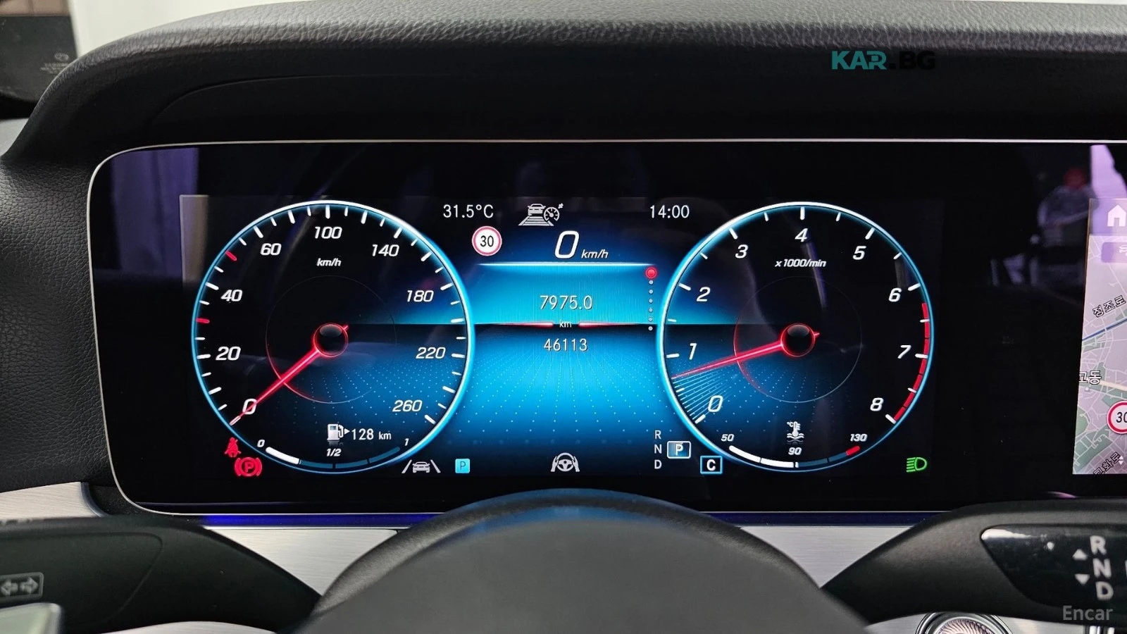 Mercedes-Benz E 250 ПАМЕТ* ПОДГРЕВ* 2 КЛЮЧА* ДИСТРОНИК* КАМЕРА* , снимка 8 - Автомобили и джипове - 55991073