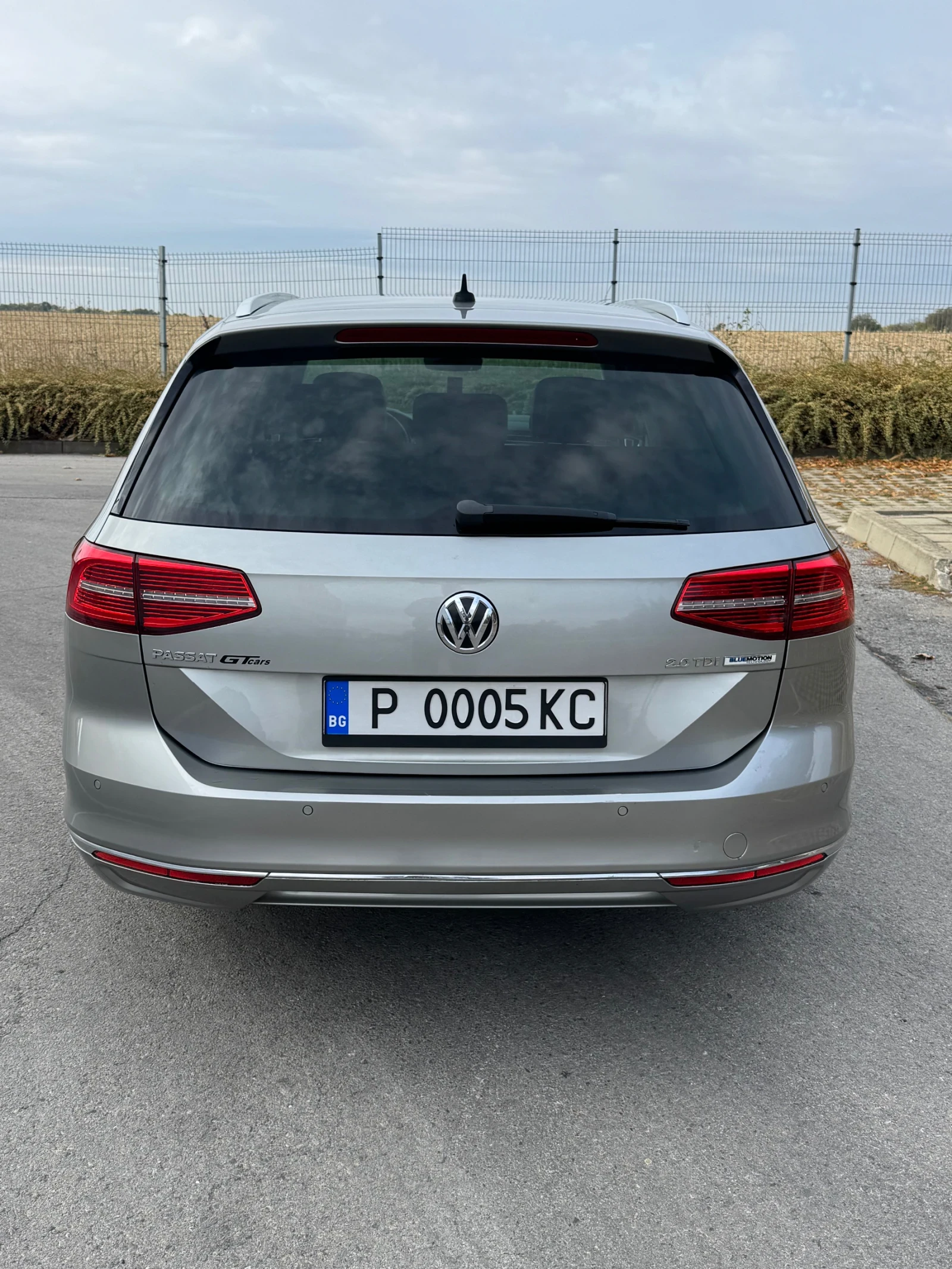 VW Passat 2.0 TDI dig dsg , снимка 6 - Автомобили и джипове - 56529007