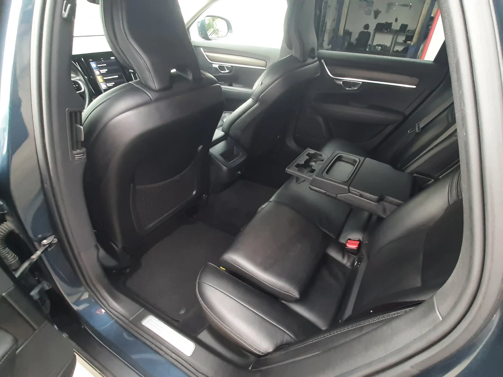 Volvo V90 Cross Country D5 AUTOMATIC, снимка 14 - Автомобили и джипове - 56713864