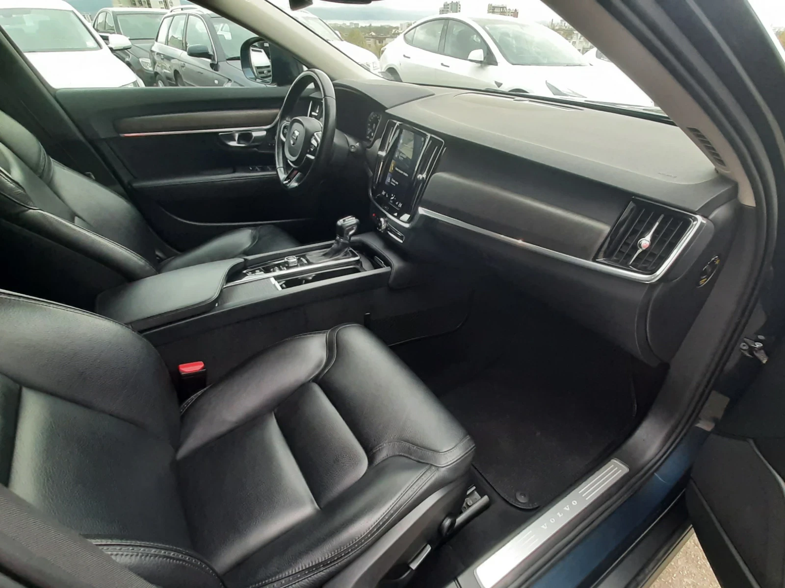 Volvo V90 Cross Country D5 AUTOMATIC, снимка 12 - Автомобили и джипове - 56713864