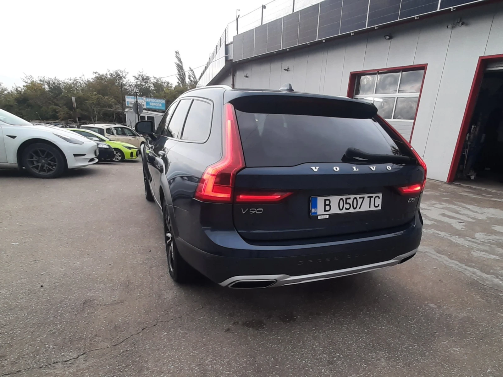 Volvo V90 Cross Country D5 AUTOMATIC, снимка 7 - Автомобили и джипове - 56713864