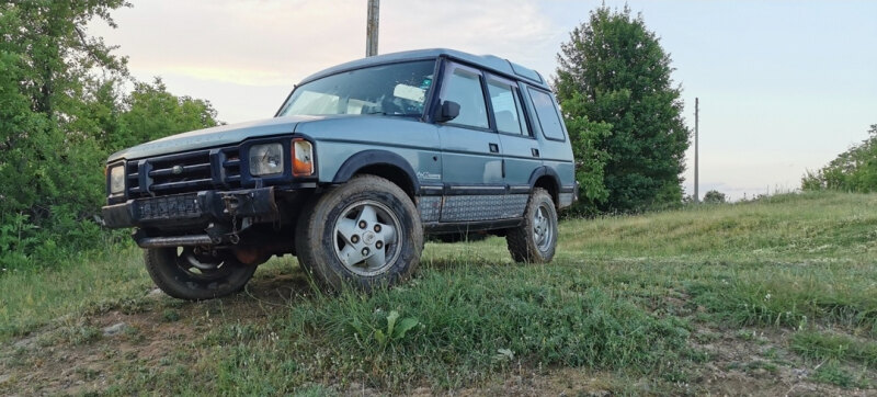 Land Rover Discovery 2.5 Tdi, снимка 5 - Автомобили и джипове - 45535390