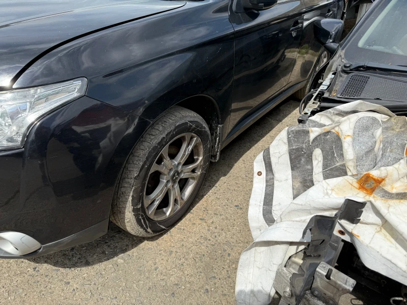 Mitsubishi Outlander 2.2 d, снимка 2 - Автомобили и джипове - 41921438