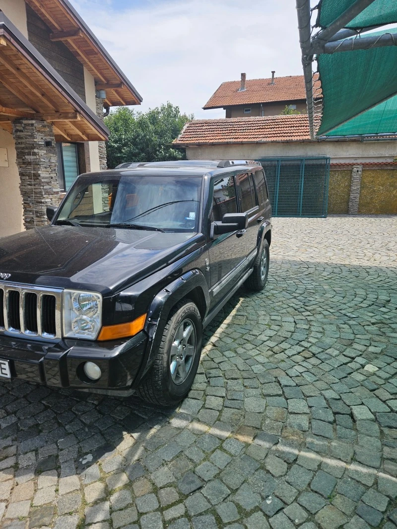 Jeep Commander 5.7 HEMI, снимка 3 - Автомобили и джипове - 47781379