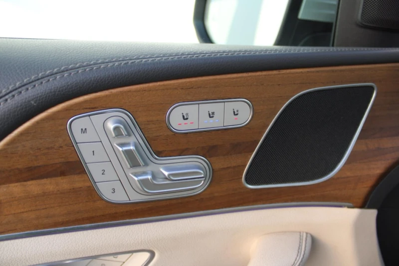 Mercedes-Benz GLE 350 d 4Matic AMG line, снимка 9 - Автомобили и джипове - 53416561