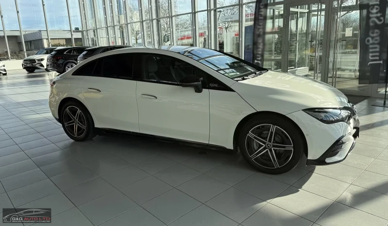 Mercedes-Benz EQE 300/245HP/AMG/HYPERSCR/NIGHT/360/BURM/941v, снимка 3 - Автомобили и джипове - 53465608